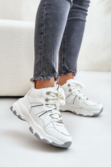 siltināti Sneakers modeļa apavi Sieviešu Big Star OO274A161 baltas krāsas 2