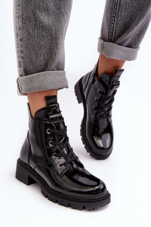 Sieviešu lakas efekta svārki ar... Sieviešu lakas efekta svārki ar...