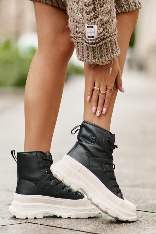 Āda siltināti brīvā laika apavi ar platformu Big Star OO274A599 melnas krāsas Āda siltināti brīvā laika apavi ar platformu Big Star OO274A599 melnas krāsas