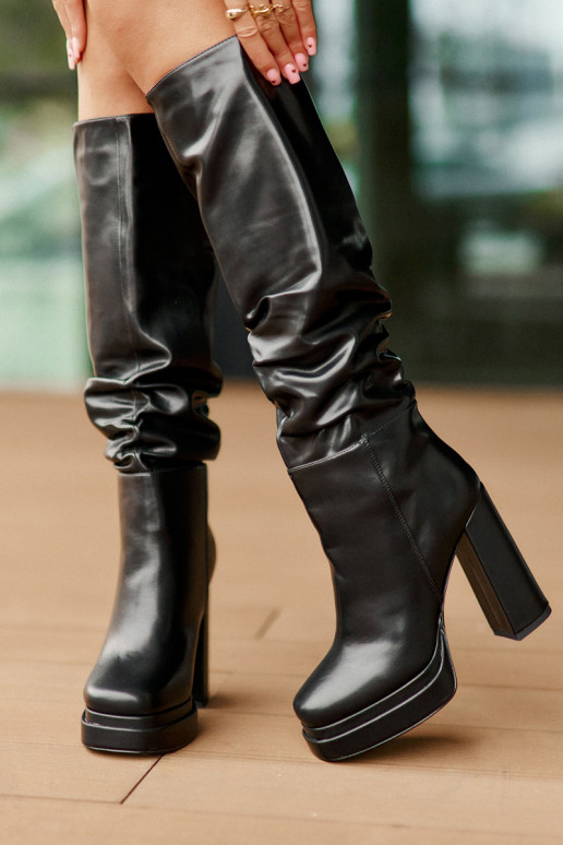 Paslīdēt uz garie zābaki ar papēdi Un platforma Ar volāniem siltināti melnas krāsas Beridra