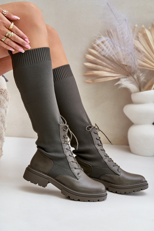 Paslīdēt uz garie zābaki Ze SkarpetkoIną CholeInką haki krāsas Iranel Paslīdēt uz garie zābaki Ze SkarpetkoIną CholeInką haki krāsas Iranel