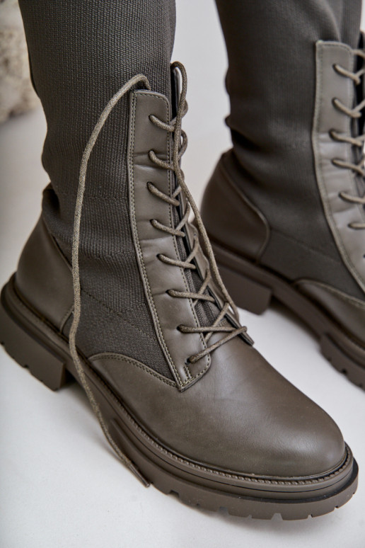 Paslīdēt uz garie zābaki Ze SkarpetkoIną CholeInką haki krāsas Iranel Paslīdēt uz garie zābaki Ze SkarpetkoIną CholeInką haki krāsas Iranel