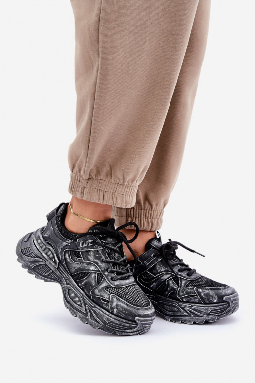 Sneakers modeļa apavi Sieviešu Z Przetarciami ar platformu melnas krāsas SeladInen Sneakers modeļa apavi Sieviešu Z Przetarciami ar platformu melnas krāsas SeladInen