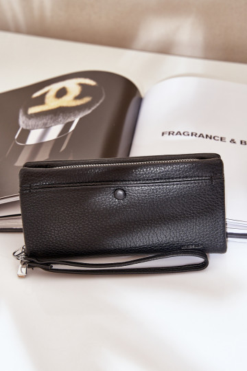 Tā irciņš Ar reljefu Eko āda melnas krāsas Tā irrtiel