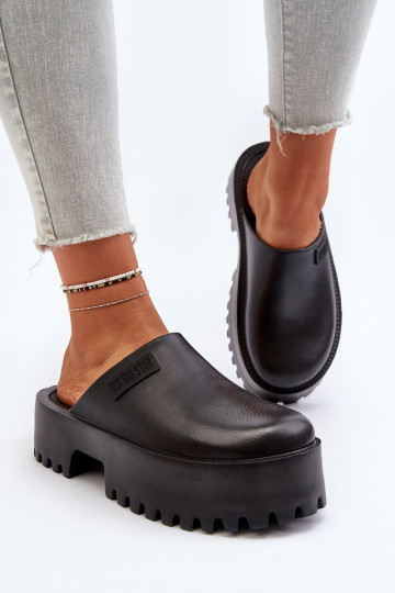 Sieviešu Čības Uz masīvas zoles Big Star NN274014 melnas krāsas