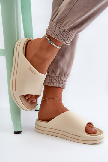 sieviešu čības ar platformu Big Star NN274A034 smilšu krāsas 2