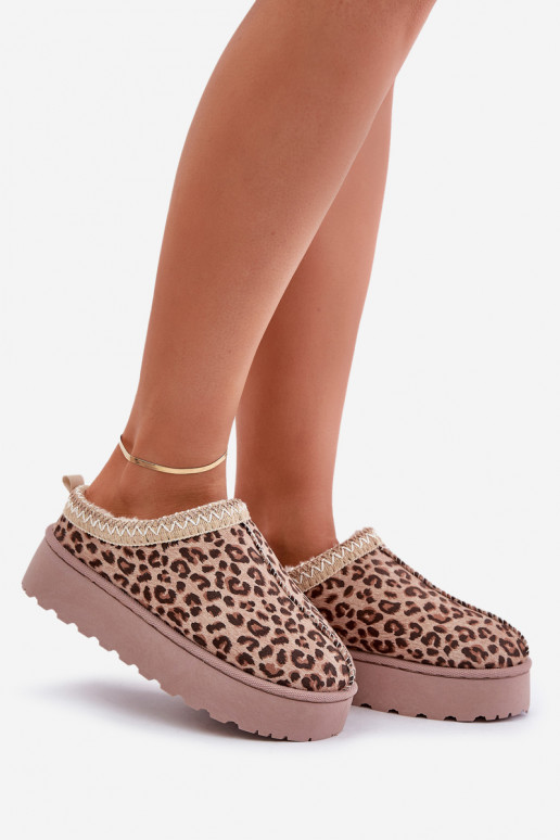 Sniega zābaki ar platformu siltināti... Sniega zābaki ar platformu siltināti...