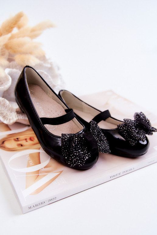 Kurpes ar lentēm melnā krāsā Zolly Kurpes ar lentēm melnā krāsā Zolly