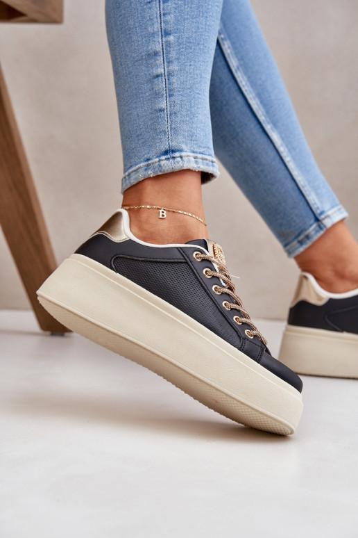 Sneakers modeļa apavi ar platformu Ar greznui SznuróInkami melnas krāsas Fonetha