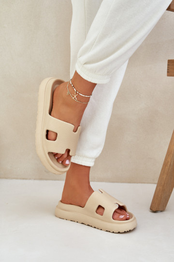 Vieglas čības uz pirksta Čības Ar izgriezumiem smilšu krāsas Neladith