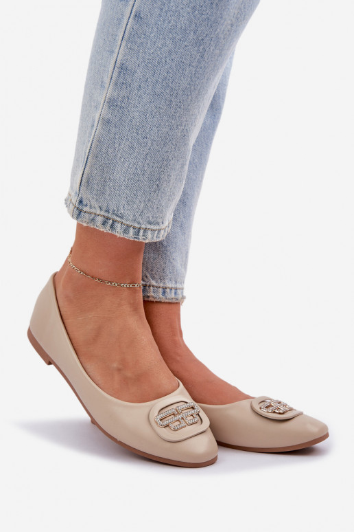 Balerīnas Uz plakanas zoles ar ornamentiem smilšu krāsas Ainoria