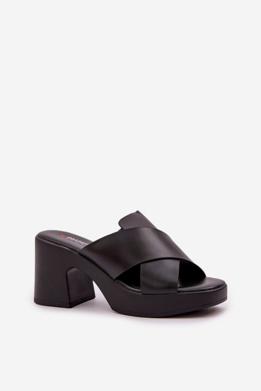 Vieglas čības ar papēdi no eko ādas melnas krāsas Kacaria