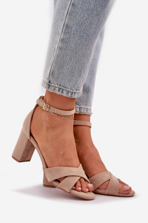 sandales Ieslēgts SłupkoInym Obcasie Z Eko zamšādau smilšu krāsas Saniffia