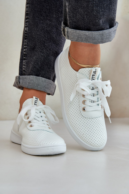 Šņorējami ažūra ikdienas apavi Ziloņkaula krāsas Carinel Šņorējami ažūra ikdienas apavi Ziloņkaula krāsas Carinel