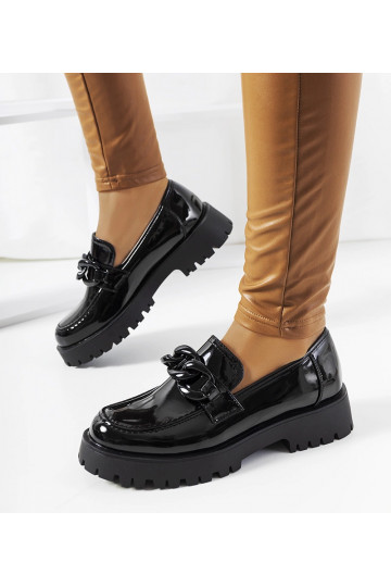 Melnas lakādas kurpes ar...