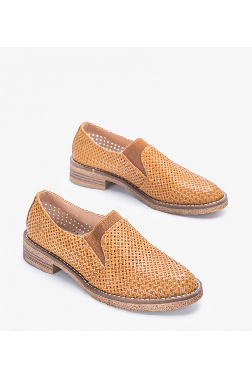 Brūnas ažūra kurpes Nilde