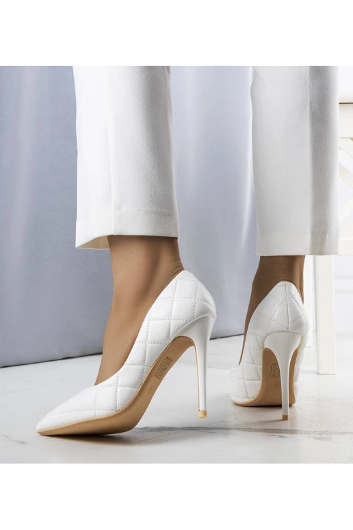 Balti stepēti Lore papēži