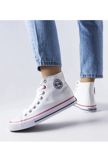 Baltas čības ar augstu... 2