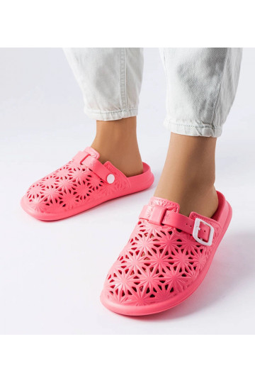 Sarkanas ažūra gumijas...