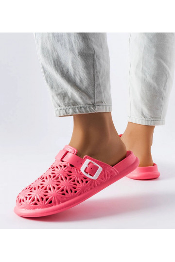 Sarkanas ažūra gumijas... 2