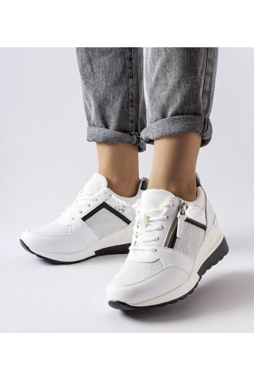 Deodata baltas čības