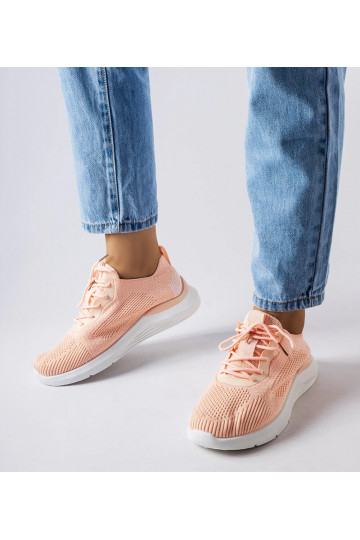 Nelsona oranžas un baltas...