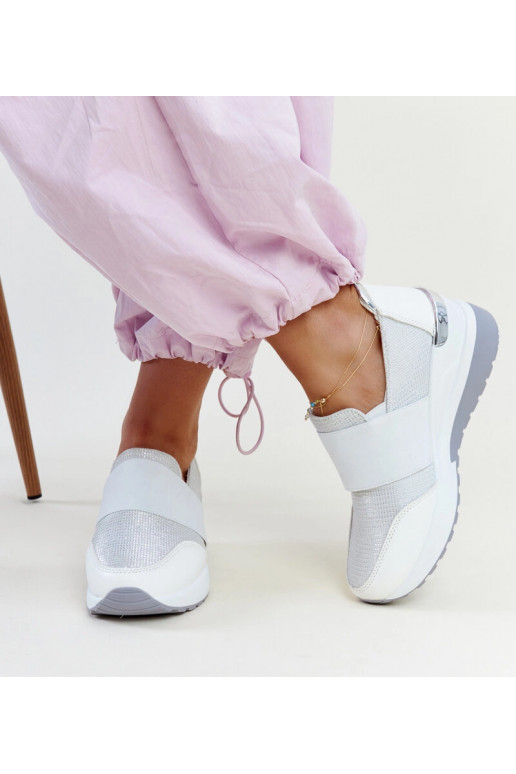 Kallay baltas čības