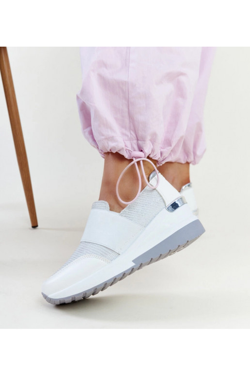 Kallay baltas čības