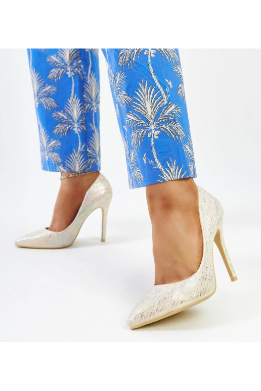 Serranillos zelta metāliskas ādas...