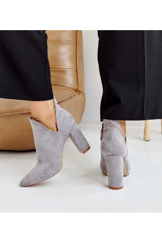 Taylan's Grey Asimetriski papēžu...