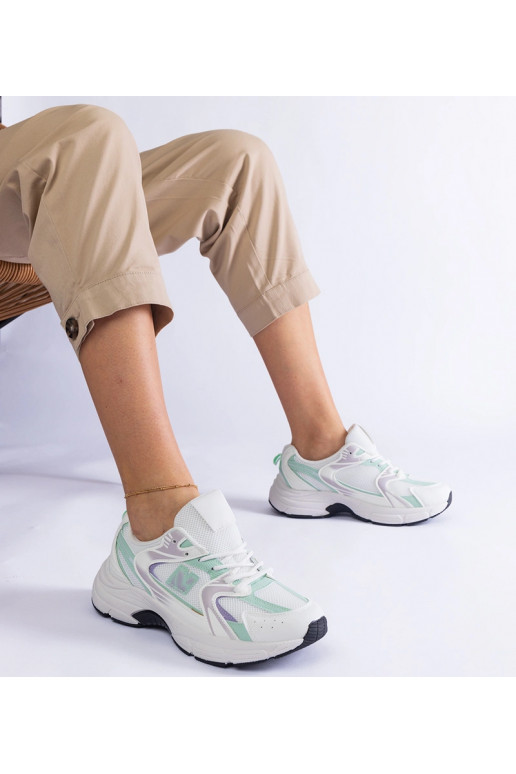 Baltas un zaļas sieviešu sporta apavu...