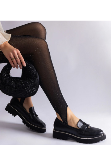 Melni mākslīgās ādas...