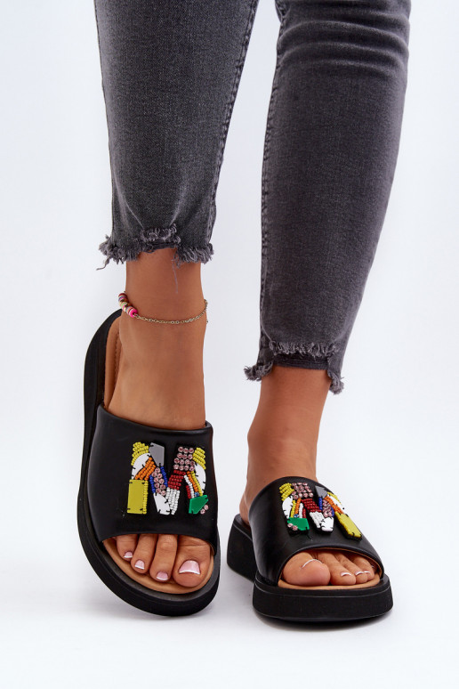 Čibas no dabīgas ādas Sieviešu ar ornamentiem melnas krāsas Asames Čibas no dabīgas ādas Sieviešu ar ornamentiem melnas krāsas Asames