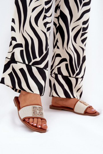 Eleganta stila sieviešu čības ar ornamentiem ar platiem papēžiem brūnas krāsas Lovehia