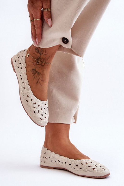 Spīdīgi ažūra apavi smilšu krāsas Visionary