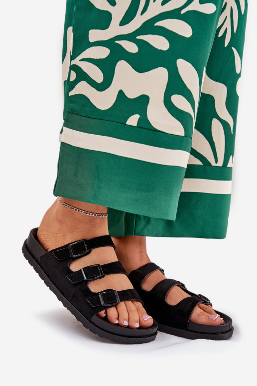 sieviešu čības Ar svītrām I ar sprādzēmmi melnas krāsas Uliri sieviešu čības Ar svītrām I ar sprādzēmmi melnas krāsas Uliri