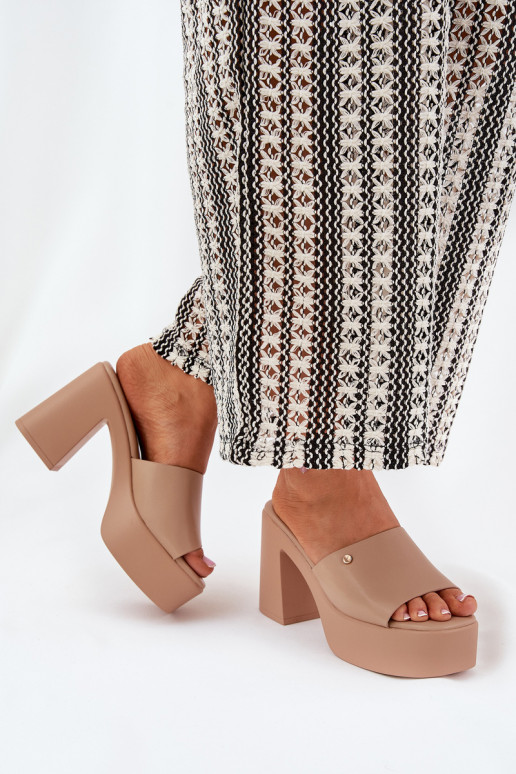 Sieviešu Čības no eko ādas ar papēdi Un platforma Haki krāsas Tamirella