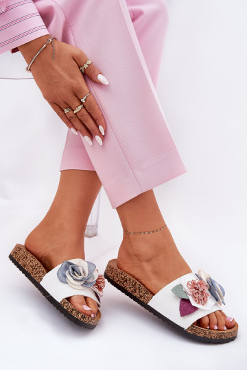 sieviešu čības ar puķītēm Korkovas platformā baltas krāsas Zinrosa