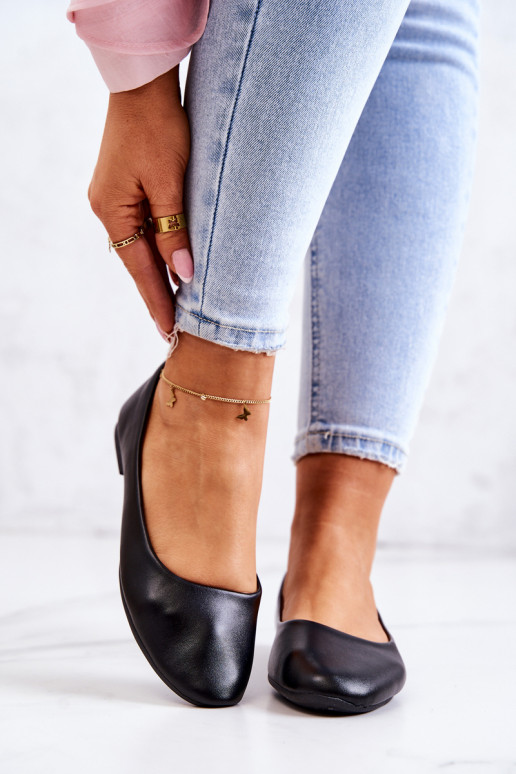 Āda Klasiska modeļa Balerīnas melnas krāsas Stacee Āda Klasiska modeļa Balerīnas melnas krāsas Stacee